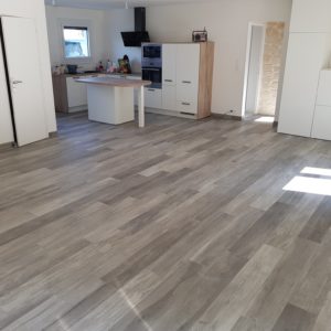 Pose de carrelage, rénovation salle de bains à Besne