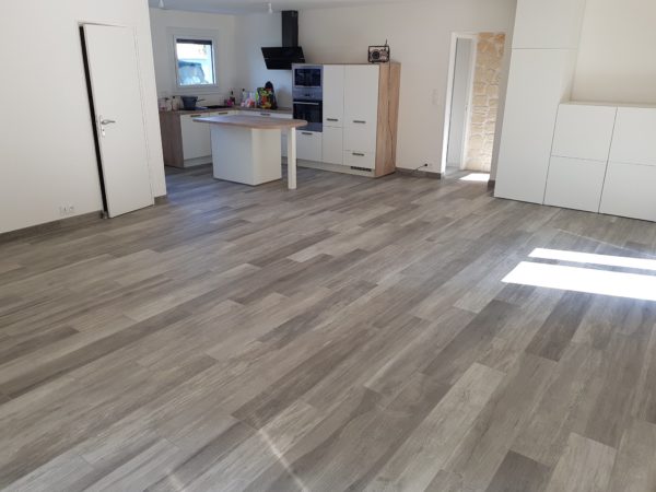 Pose de carrelage, rénovation salle de bains à Besne