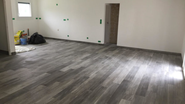 Pose de carrelage, rénovation salle de bains à Besne – Image 12