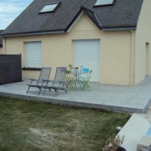 Terrasse en carrelage sur plots