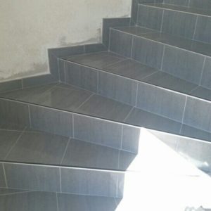 HABILLAGE D'ESCALIER CARRELAGE LA BAULE