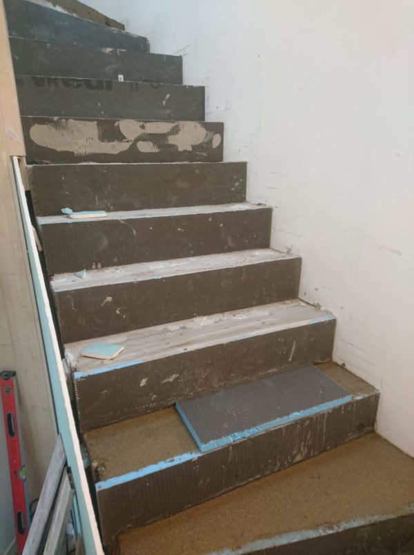 HABILLAGE D'ESCALIER CARRELAGE Pontchateau – Image 7