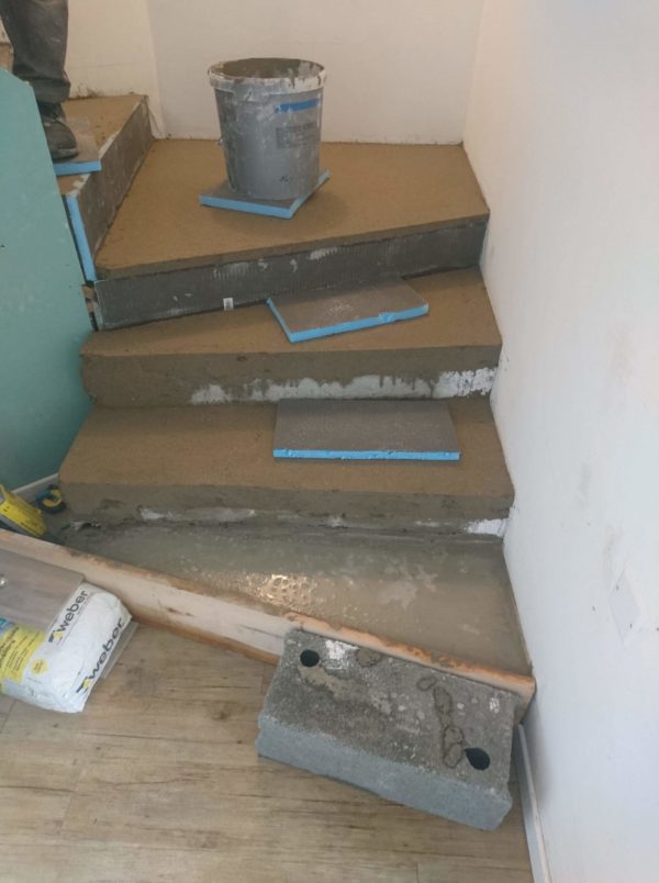 HABILLAGE D'ESCALIER CARRELAGE Pontchateau – Image 3